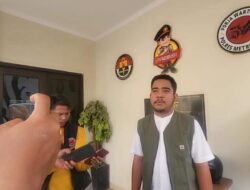 Diduga Lecehkan Bupati dan Wabup Bekasi, Relawan Cahaya Bersinar Serahkan Bukti ke Polres Metro Bekasi